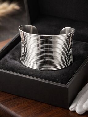 FENDI Wide Ribbed Stainless Steal Silver Cuff Bracelet